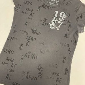 Womens/Juniors Aeropostale Short Sleeve. Size XL.